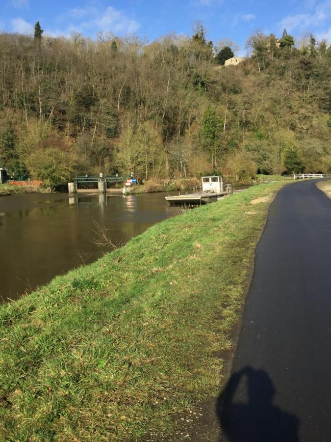 Le Cosy Lägenhet Lanvallay Exteriör bild